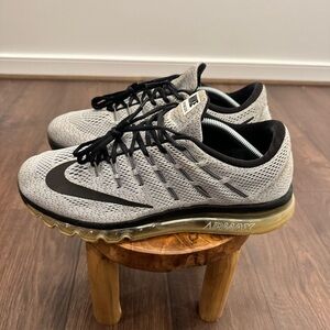 Men's Nike Air Max 2016 Light Gray Running Shoe, Size 12